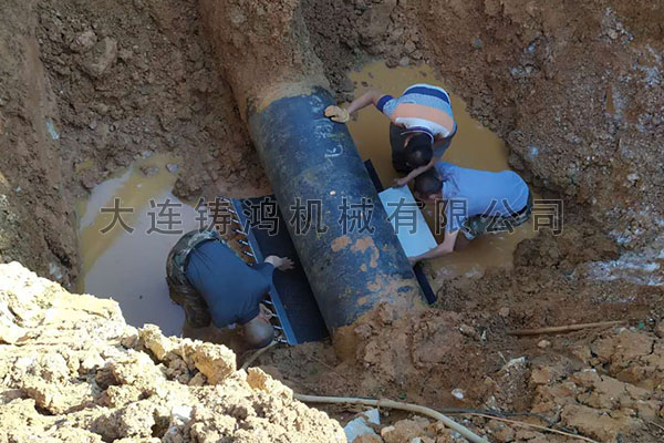 云南曲靖鑄鐵管修補案例